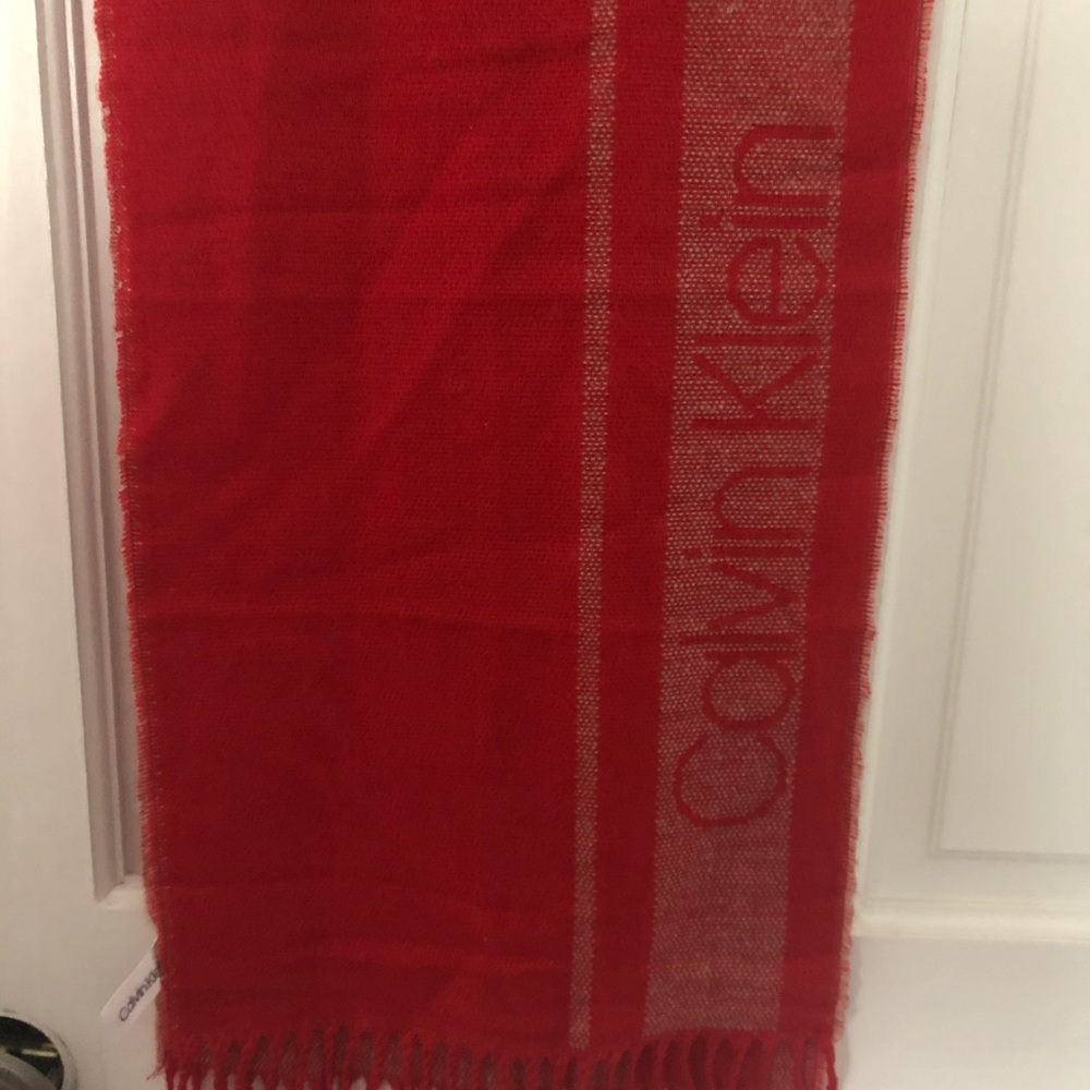 Calvin Klein scarf